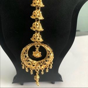 Headpiece tikka